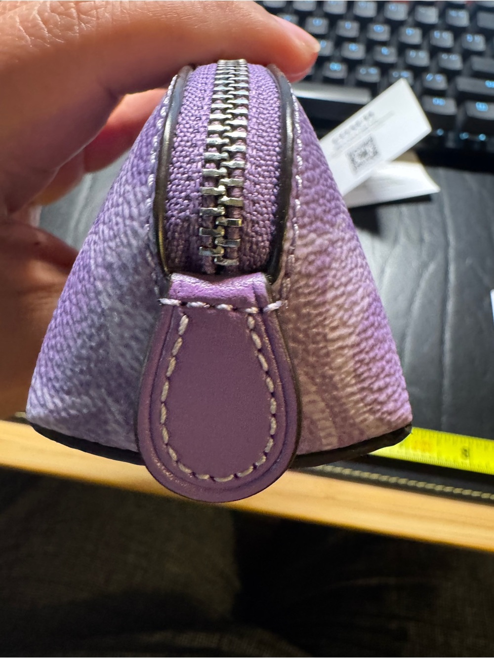 Coach signature pencil case in iris / purple - Picture 6 of 7